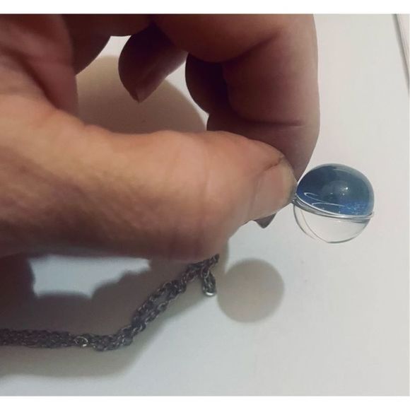 TAURUS BLUE GLOBE ZODIAC STAR SIGN NECKLACE - Picture 4 of 11